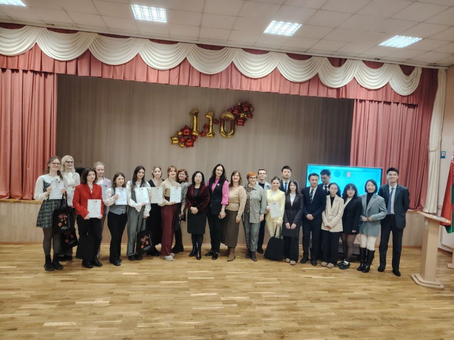 Конкурс учителя китайского языка