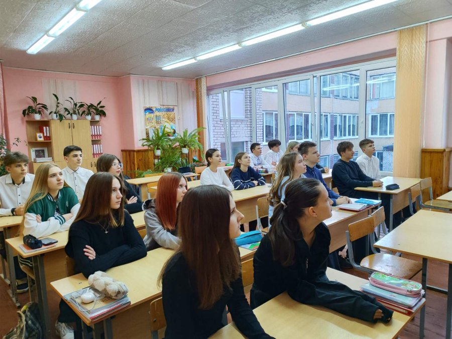 Онлайн Урок мужества совместно с Московской городской Думой и музейно-библиотечным содружеством московской школы №1249