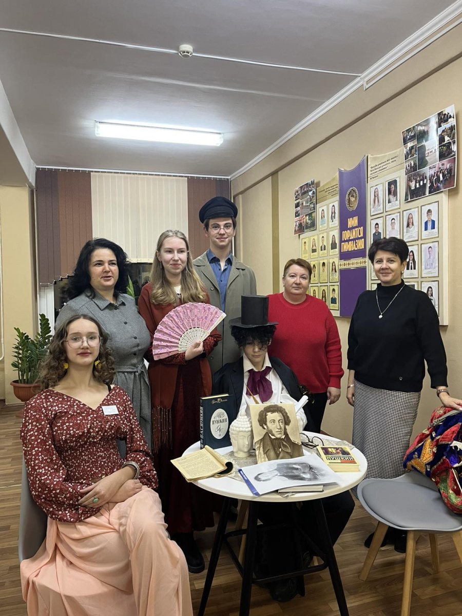 «И с Пушкиным на дружеской ноге…»