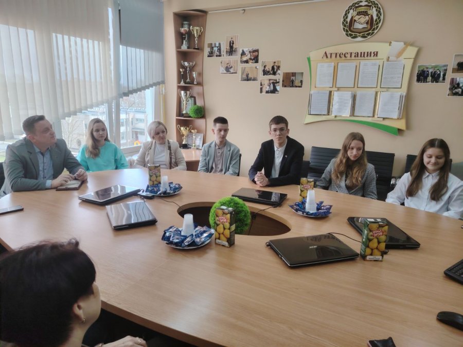 «Чествование победителей предметных олимпиад и конкурсов»