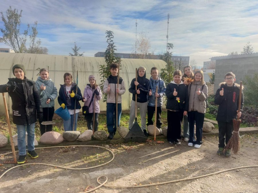 🌿 Чисто там, где не мусорят… и где дружно убирают! 