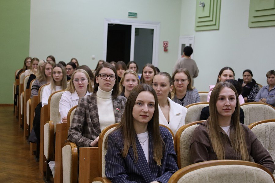 ДАН СТАРТ ОБЛАСТНОЙ ШКОЛЕ МОЛОДЫХ ПЕДАГОГОВ «СОВРЕМЕННЫЙ УРОК: ОТ А ДО Я»