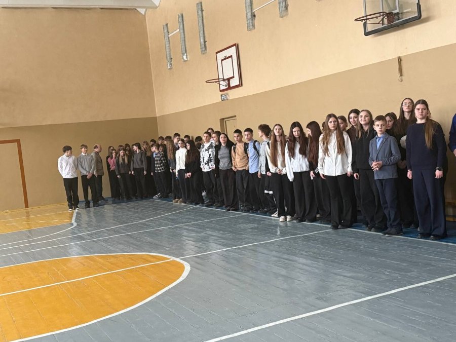 🎓✨ Линейка передачи дежурства: VIII 