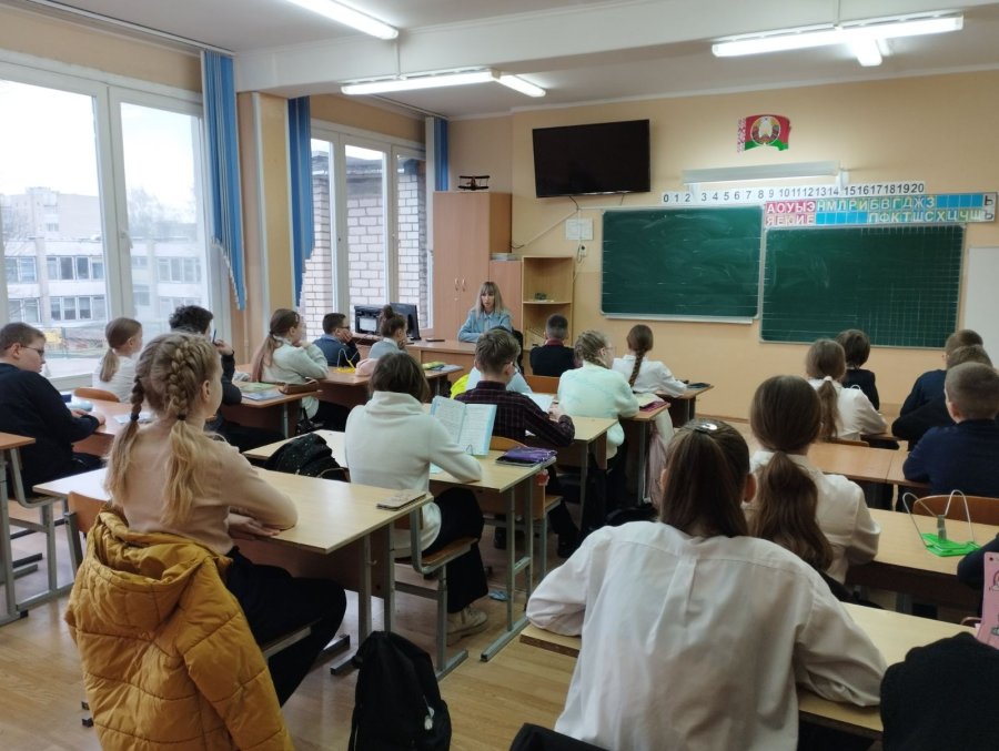 Встреча учащихся со специалистом ИДН Волковысского РОВД