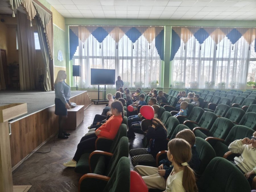 День третий в «Солнечном городе»: знания, история и безопасность! 🌞📚🔴🟡🟢