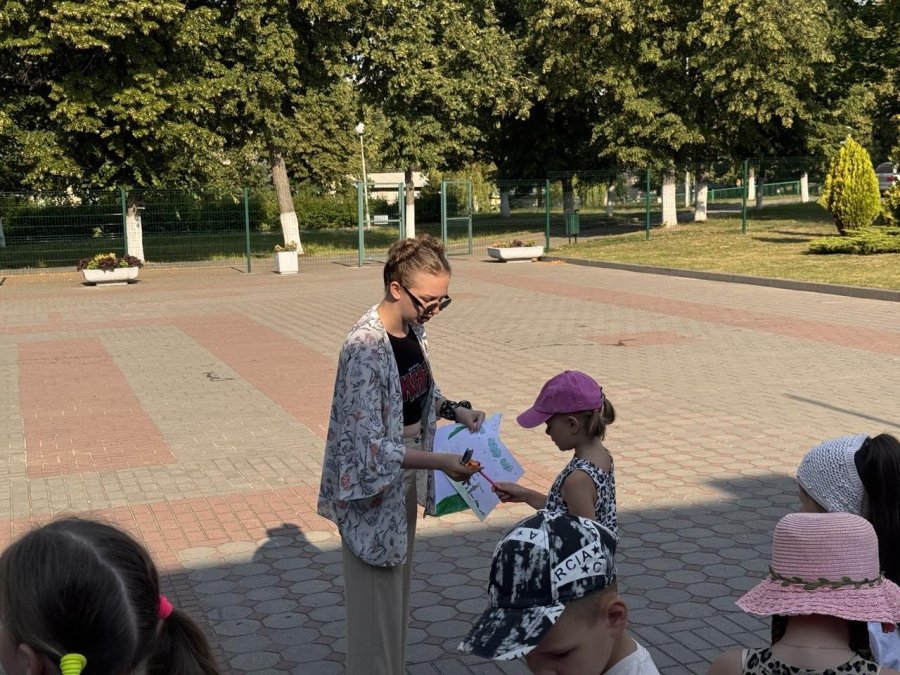 День 4 в лагере «Солнечный город»: Кино, настолки и спасение от жары!