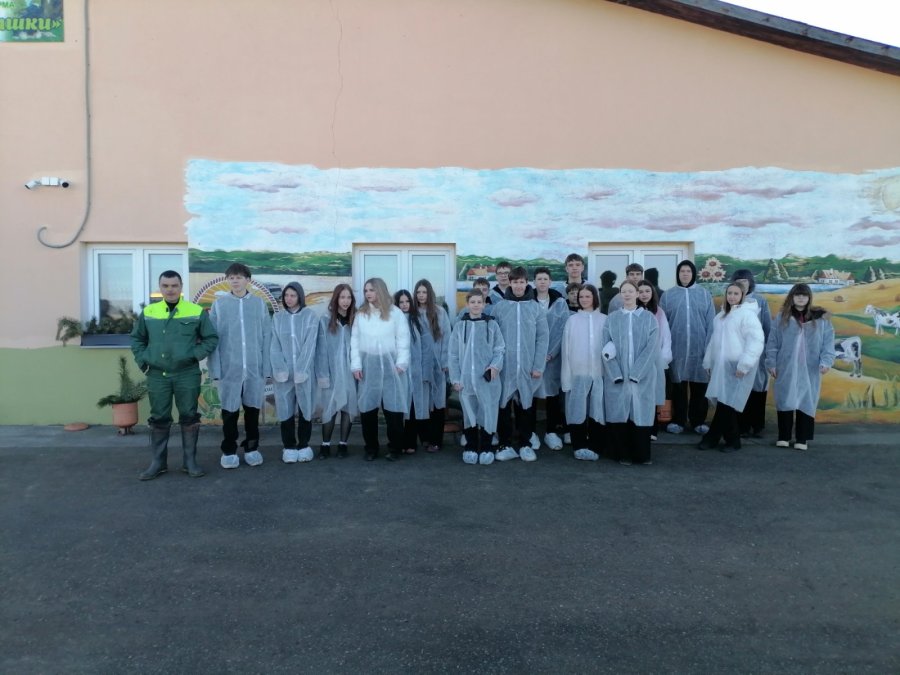 ✨ Профориентационная экскурсия для учащихся IX классов #gimn2volk ✨