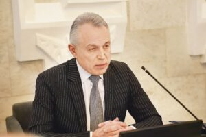 «Проект новой Конституции отвечает на запросы людей»