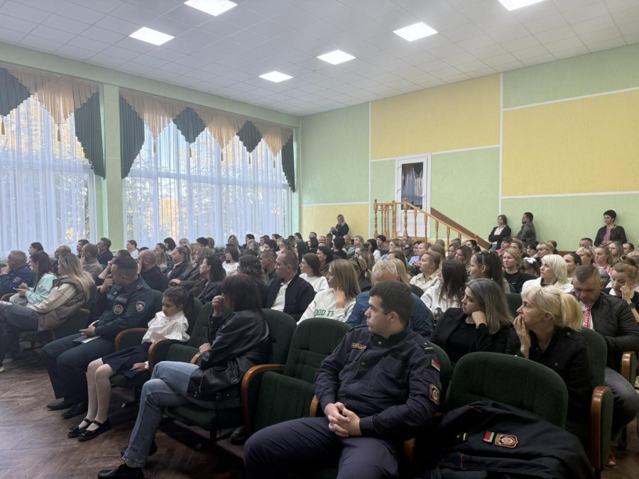 Родительское собрание на тему: «Семья и школа — территория безопасности»
