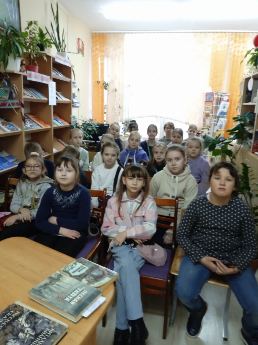 Литературно-экологический час «Берегите лес доброты»